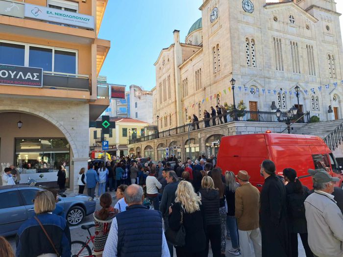 Δυστύχημα στο ασανσέρ του Μητροπολιτικού Ναού - &quot;Αυτό δεν θα συνέβαινε χωρίς παραβίαση των κανόνων ασφαλείας&quot;