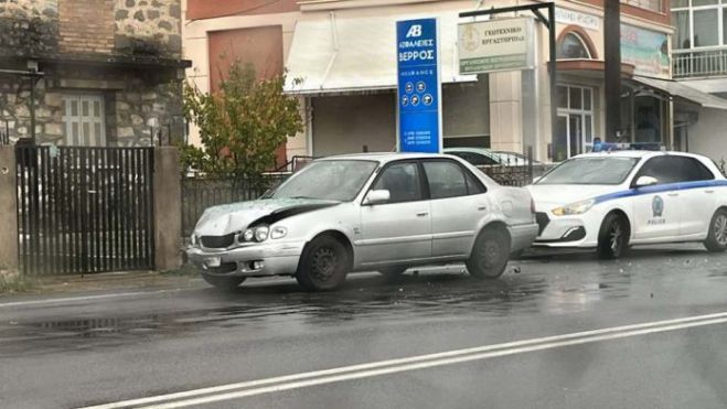 Τροχαίο ατύχημα κοντά στο ΔΑΚ Τρίπολης