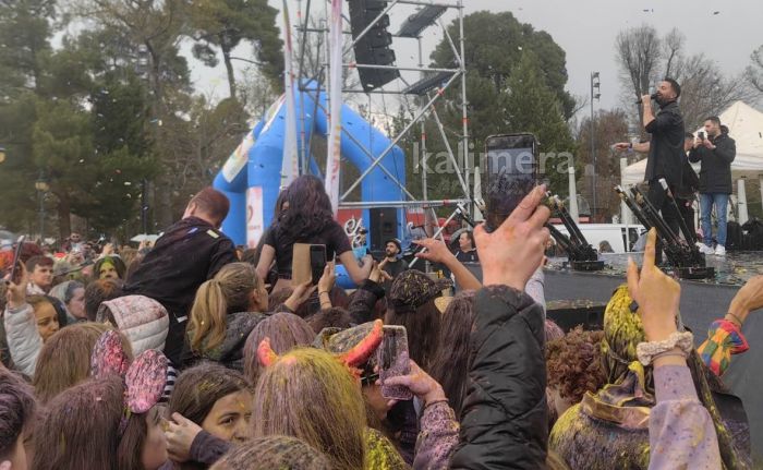 Τζιούμης: &quot;Ισχύει η δέσμευση του κ. Βρεττού. Θα γίνει κάποια άλλη στιγμή η συναυλία που δεν ολοκληρώθηκε στις απόκριες&quot;