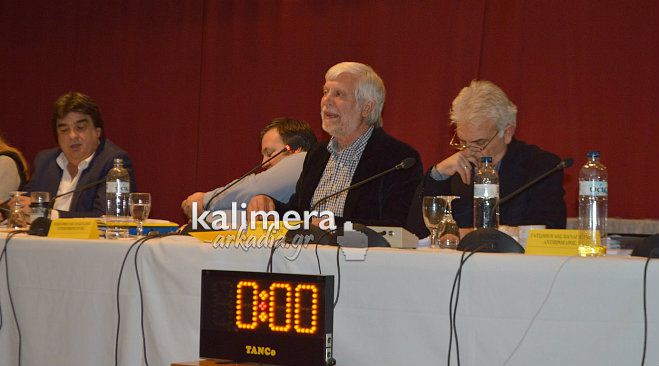 Τατούλης: «Στη Μεγαλόπολη δεν υπάρχει καμία περίπτωση να πάνε ποτέ σκουπίδια»!