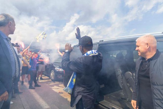 Η πρώτη ημέρα του Claude Makélélé στον ASTERAS AKTOR (vd)