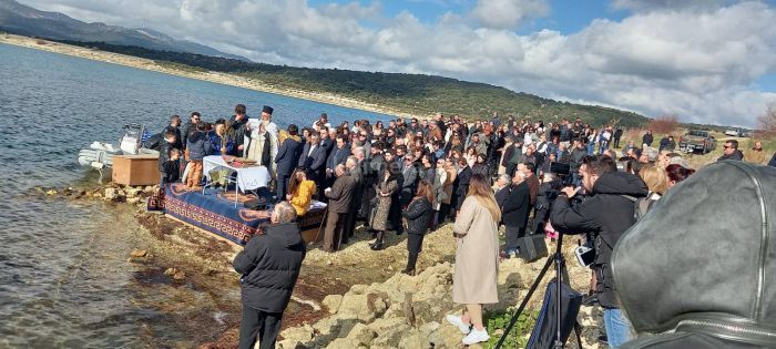 Δήμος Τρίπολης | Αγιασμός των υδάτων σε πάρκο Φιλοδένδρων και λίμνη Τάκα