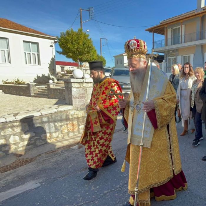 Η Τεγέα υποδέχθηκε για πρώτη φορά τον Μητροπολίτη Επιφάνιο (εικόνες)