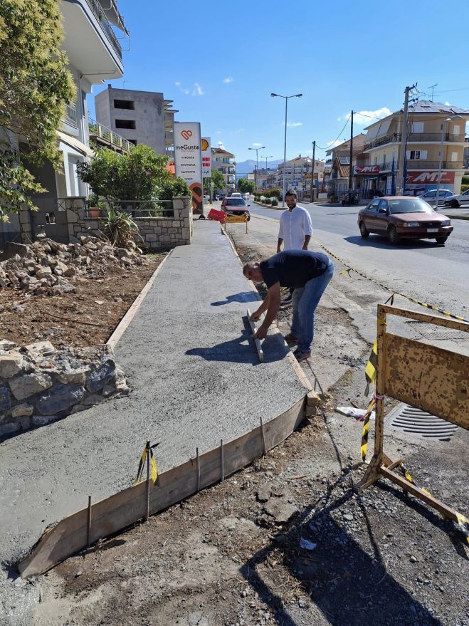 Αντιδήμαρχος Κοττής: "Νέο πεζοδρόμιο σε τμήμα της "Σούτσου", επισκευάστηκε τμήμα πεζοδρομίου στην "Φωτάκου"