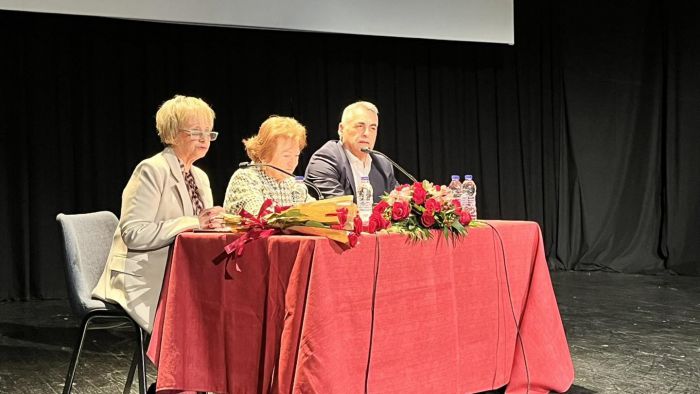 Κώστας Τζιούμης: &#039;&#039;Οι γυναίκες αξίζουν σεβασμό, στήριξη και αγάπη 365 μέρες τον χρόνο!&#039;&#039;