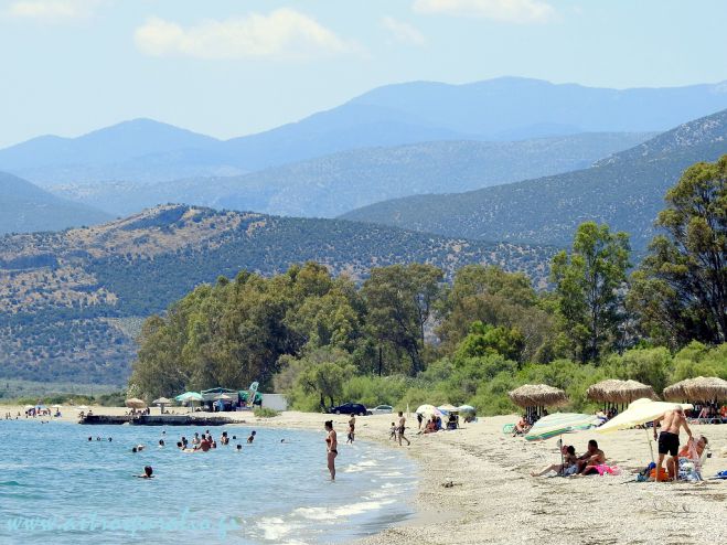 Αυτές τις δύο παραλίες προτιμά ο κόσμος στη Βόρεια Κυνουρία!