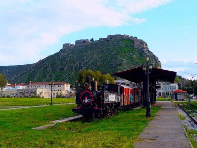 Το τραίνο μέσα στο Ναύπλιο είναι δείγμα ανάπτυξης και πολιτισμού - Του Κ. Μπρούσαλη