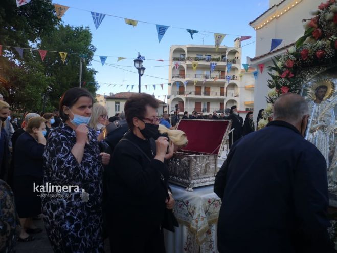 Τρίπολη | Μέχρι πότε θα μπορούν οι πιστοί να προσκυνούν τα ιερά λείψανα των Πολιούχων