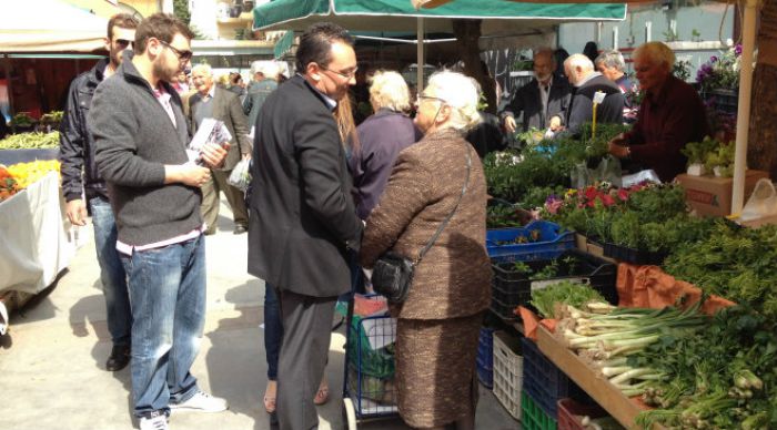 Στη Λαϊκή Αγορά Μπασιάκου ο Κώστας Βλάσης