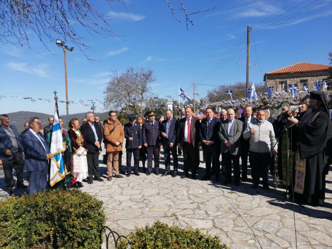 Ο επετειακός εορτασμός για την Επανάσταση του 1821 στο χωριό Παλούμπα Γορτυνίας (εικόνες - βίντεο)