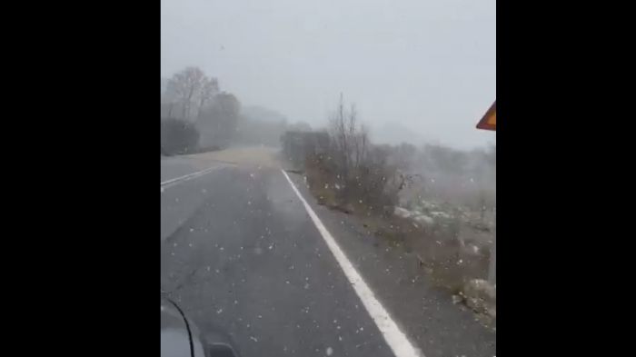 Δυνατή χιονόπτωση το μεσημέρι της Κυριακής στα Λαγκάδια!