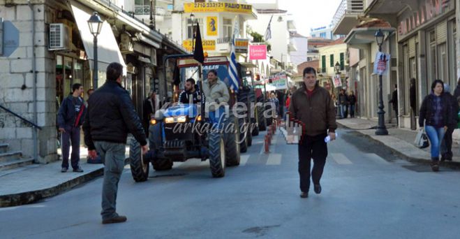 Ετοιμάζονται για μπλόκα οι αγρότες της Πελοποννήσου!