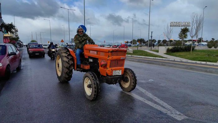 Διαμαρτυρία με τρακτέρ στο Ναύπλιο