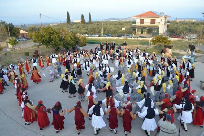 Μουσικό και λαογραφικό αφιέρωμα στο Άστρος από το Κανάλι της Βουλής - Δείτε την εκπομπή! (vd)