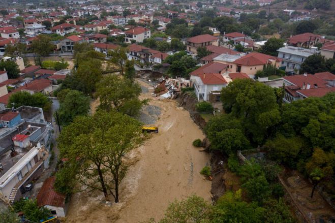 Πλημμυρισμένες περιοχές | Κίνδυνος για γαστρεντερίτιδες, ηπατίτιδα Α και νοσήματα του αναπνευστικού