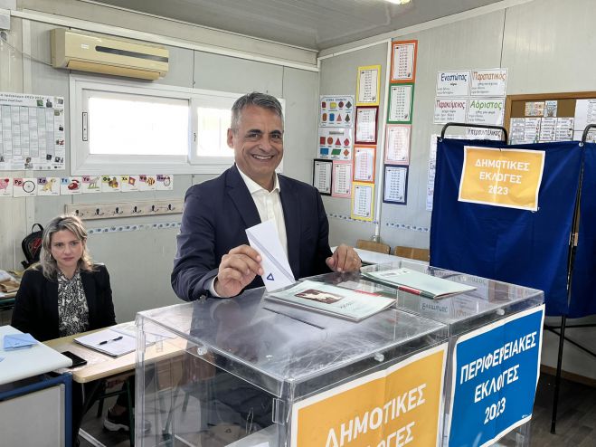 Ψήφισε ο Τζιούμης | "Η Τρίπολη να συνεχίσει τον δρόμο της ανάπτυξης και της προόδου" (vd)