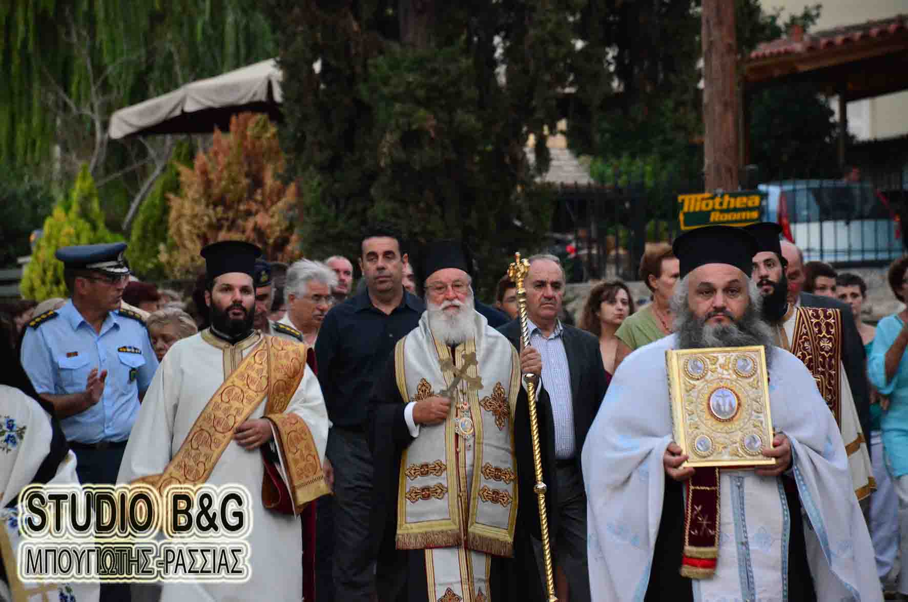 Ο Μητροπολίτης Αλέξανδρος στις εκδηλώσεις για τον Ποντιακό Ελληνισμό (εικόνες)