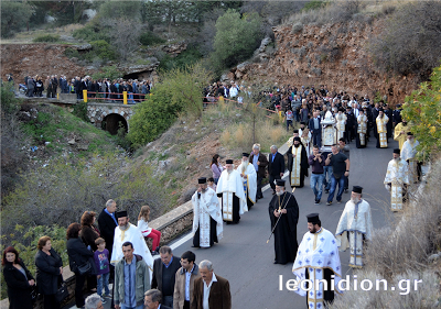 Υποδοχή της Ιερής Εικόνας της Παναγίας Ελώνης στο Λεωνίδιο (vd)