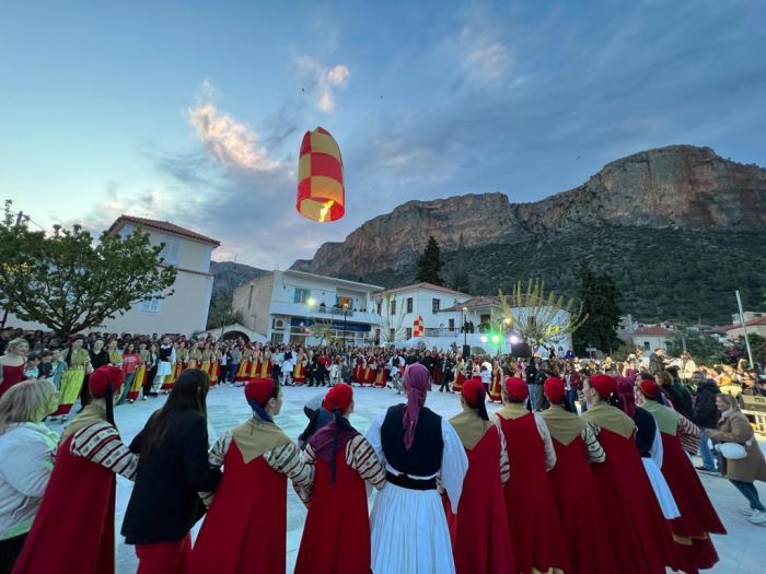 Ακολουθία της Αγάπης στο Λεωνίδιο | Το Ευαγγέλιο αναγνώστηκε στην Τσακώνικη Διάλεκτο!