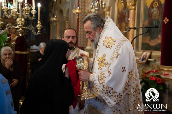 Πλήθος πιστών στα ονομαστήρια του Μητροπολίτη Γόρτυνος και Μεγαλοπόλεως Νικηφόρου (εικόνες)