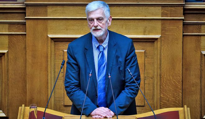 Γιάννης Λοβέρδος: &quot;Υπάρχουν και «τενεκέδες» στη ΝΔ ανάμεσα στους 158 βουλευτές&quot;