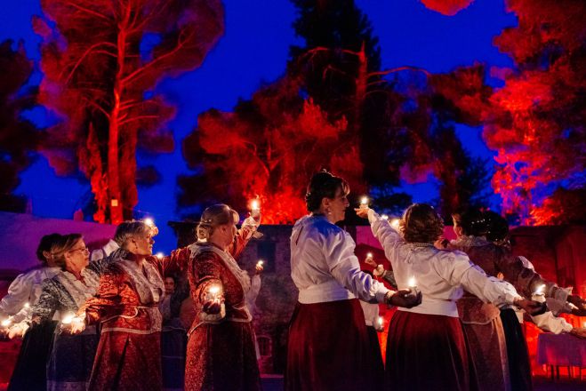 Μοναδική βραδιά με έντονα συναισθήματα στην τελετή λήξης της χορευτικής χρονιάς του 'Αρκάδων Δρώμενα' (εικόνες)