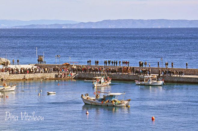 Φώτα 2015, ηλιόλουστα και παγωμένα σε Πούλιθρα και Πλάκα Λεωνιδίου (εικόνες)