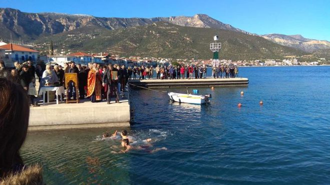 Τα Άγια Θεοφάνεια γιορτάστηκαν στον Τυρό (vd)