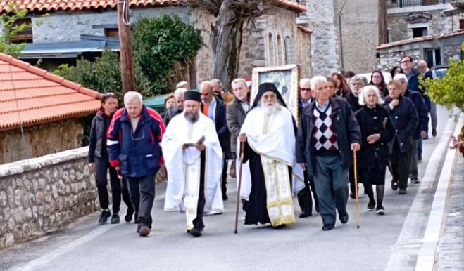 Η Εικόνα της Παναγίας επιστρέφει "σπίτι" της, στη Στεμνίτσα (εικόνες)