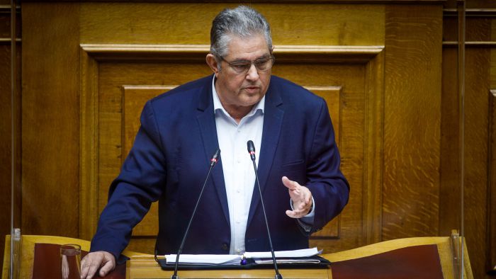 ΚΚΕ: &quot;Καταργείστε τον ΦΠΑ στα είδη λαϊκής κατανάλωσης και στην ενέργεια&quot;