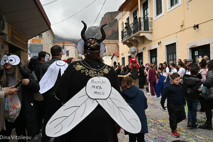 Θεότρελο Καρναβάλι στο Λεωνίδιο! (εικόνες - βίντεο)