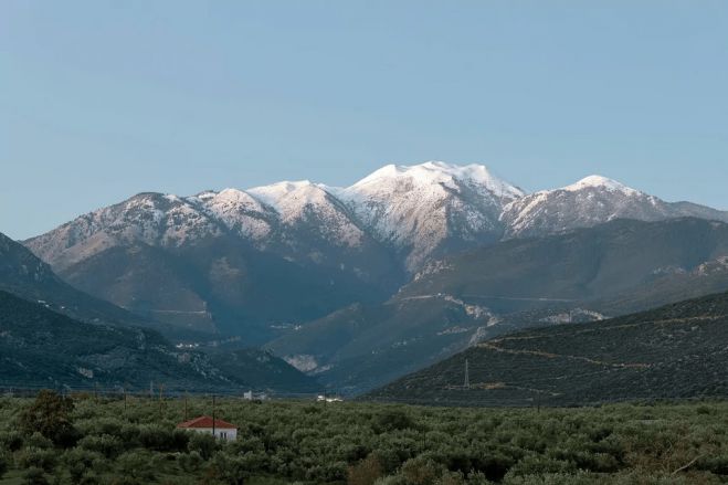 Αιολικό σε Μαίναλο, Πάρνωνα, Αρτεμίσιο και Τσεμπερού | "Υπογράφουμε ως 9/9/2024 τις αντιρρήσεις στο έργο"