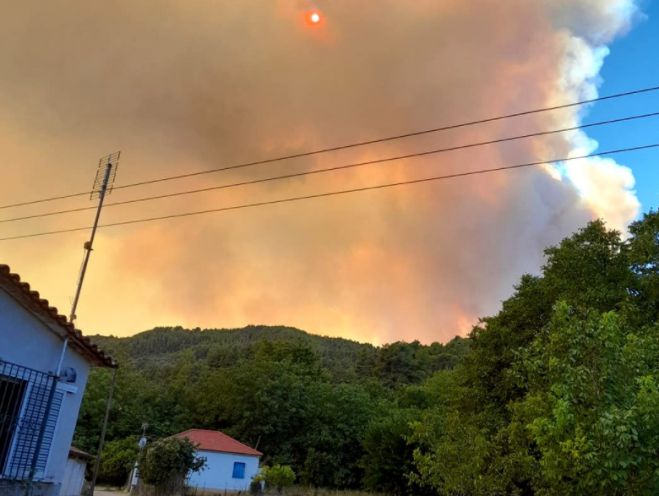 «Βγήκεν ο ήλιος κόκκινος…»