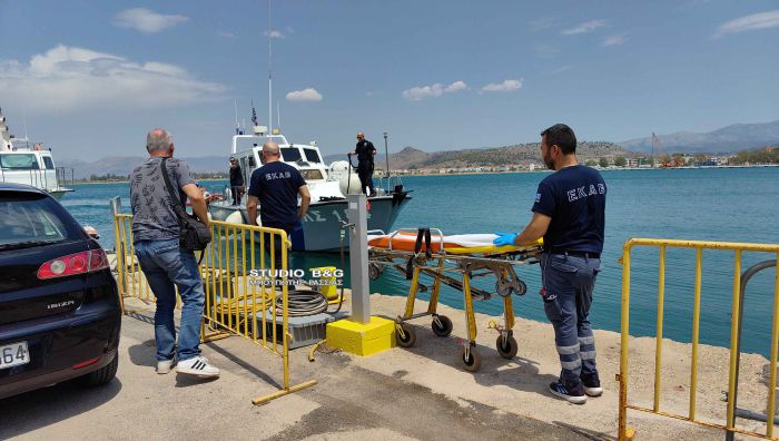 Από βέβαιο πνιγμό σώθηκε ηλικιωμένος στο Ναύπλιο