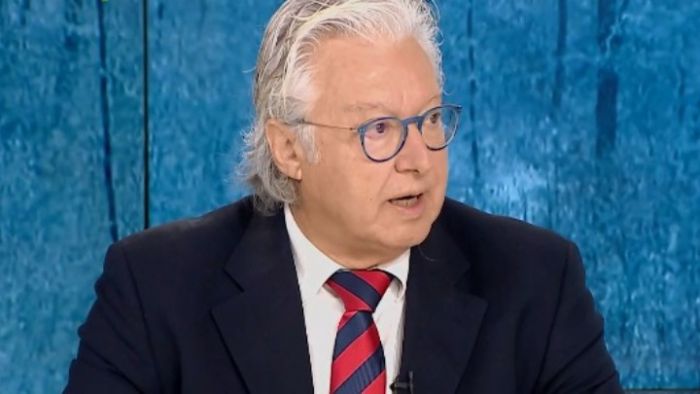 Παιδίατρος Μαζάνης: &quot;Το κύμα ιώσεων θα κορυφωθεί τον Φεβρουάριο - 1 στα 10 παιδιά χρειάζεται νοσηλεία&quot;