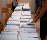 Ψηφοφόροι μάζευαν μόνοι τους τα ψηφοδέλτια σε εκλογικά τμήματα της Τρίπολης
