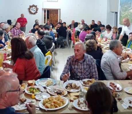 Με μεγάλη επιτυχία πραγματοποιήθηκε η 7η "γιορτή καρυδιού" στην Κερπινή Γορτυνίας (εικόνες)